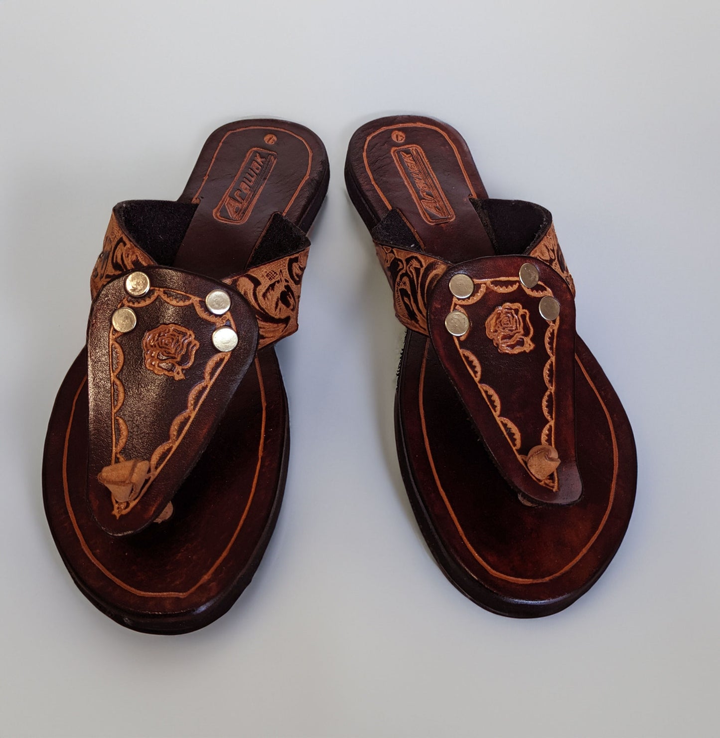 100% Women's Leather Slippers (Shield Top)